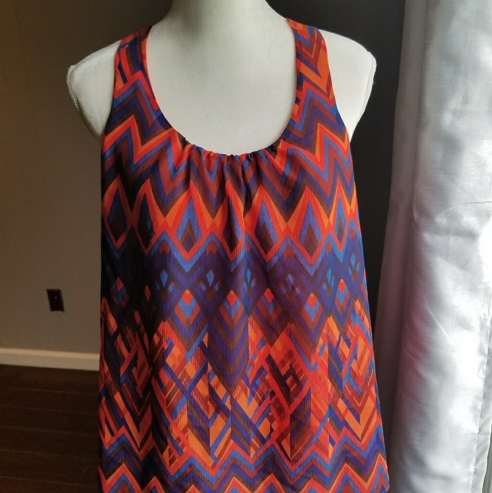 Pretty multicolored top